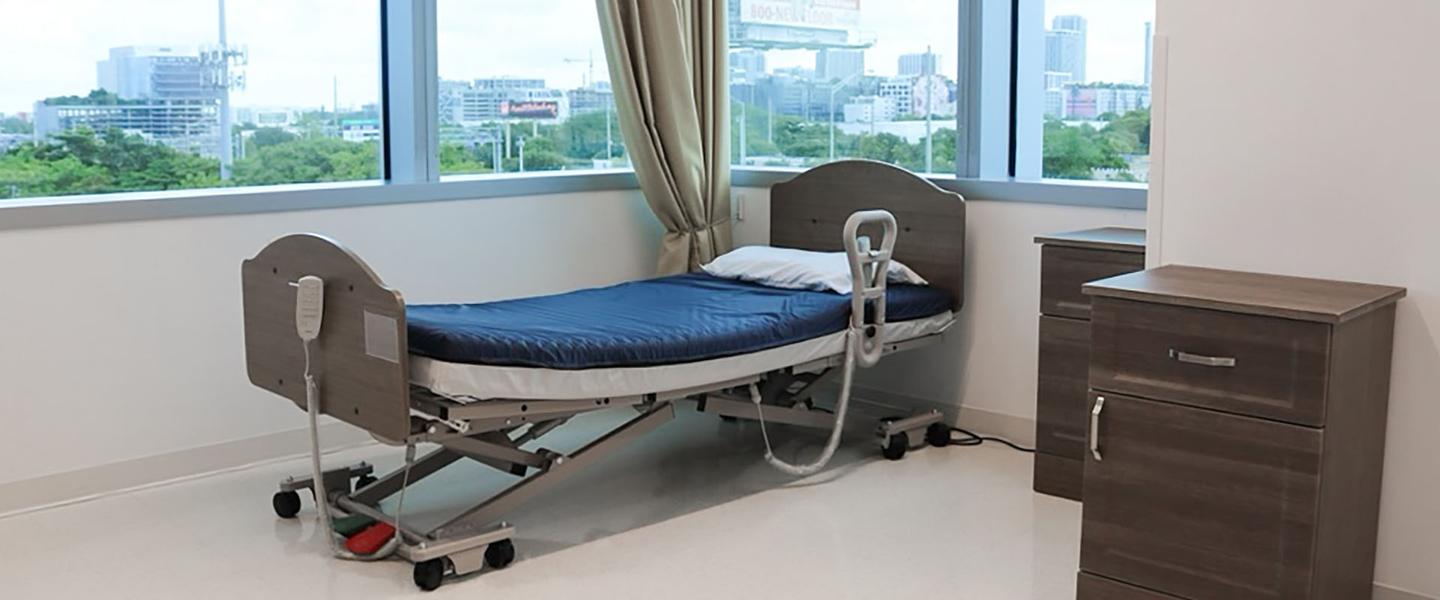 Miami-Living Spaces-Beds